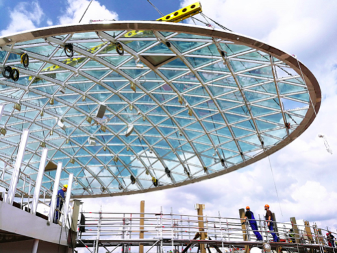 L'altoatesina Frener&Reifer: sensazionale posa in opera di una cupola da  105 tonnellate per nave da crociera - La voce di Bolzano